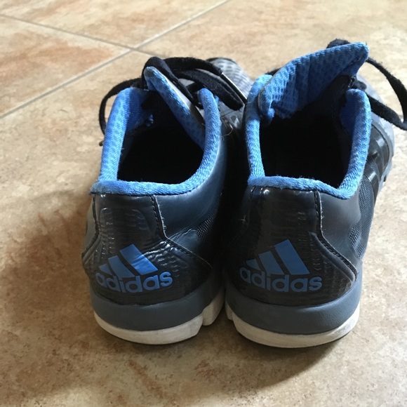 Adidas shoes - Picture 4 of 5